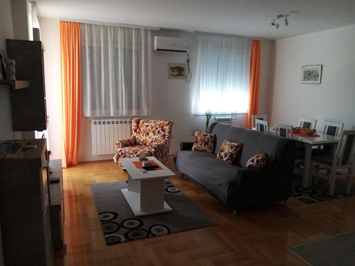 Apartman Maca Pirot Exterior photo